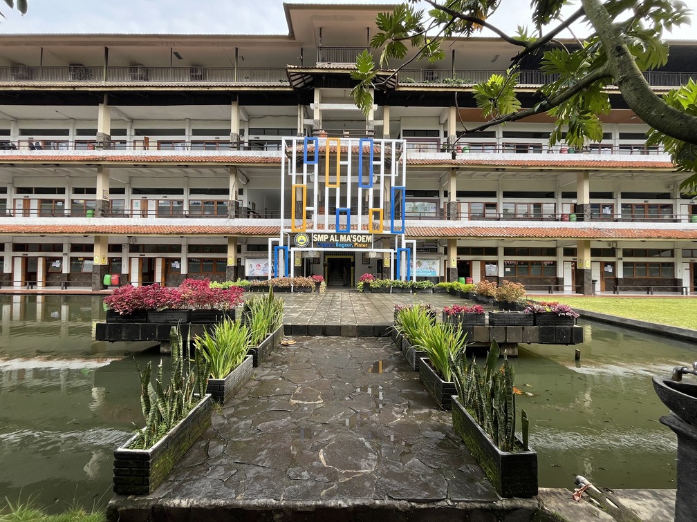pesantren modern di bandung