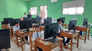 Menghadapi Ujian dengan Percaya Diri: Tryout Online SMP PPKn